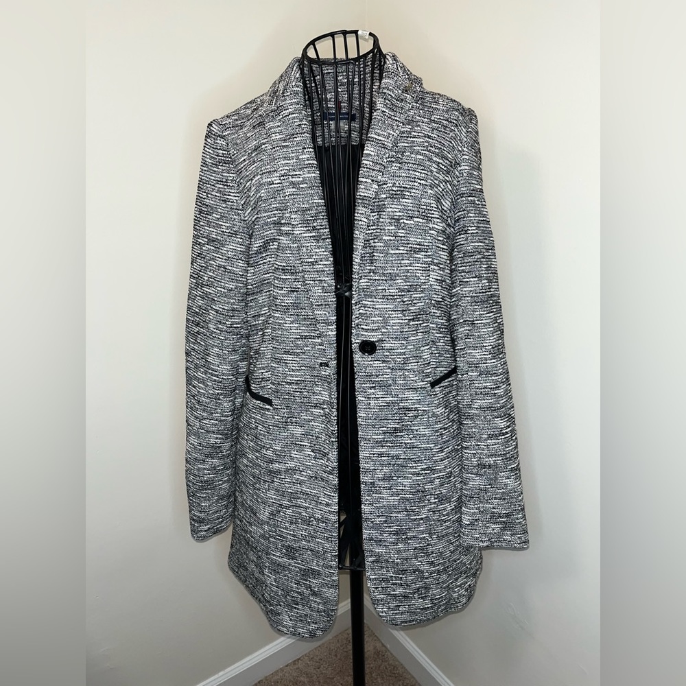Tommy Peacoat